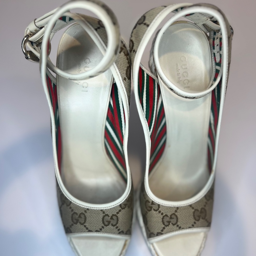 Gucci Beige/White GG Canvas Ankle Strap Wedge Sandals - Picture 2 of 12